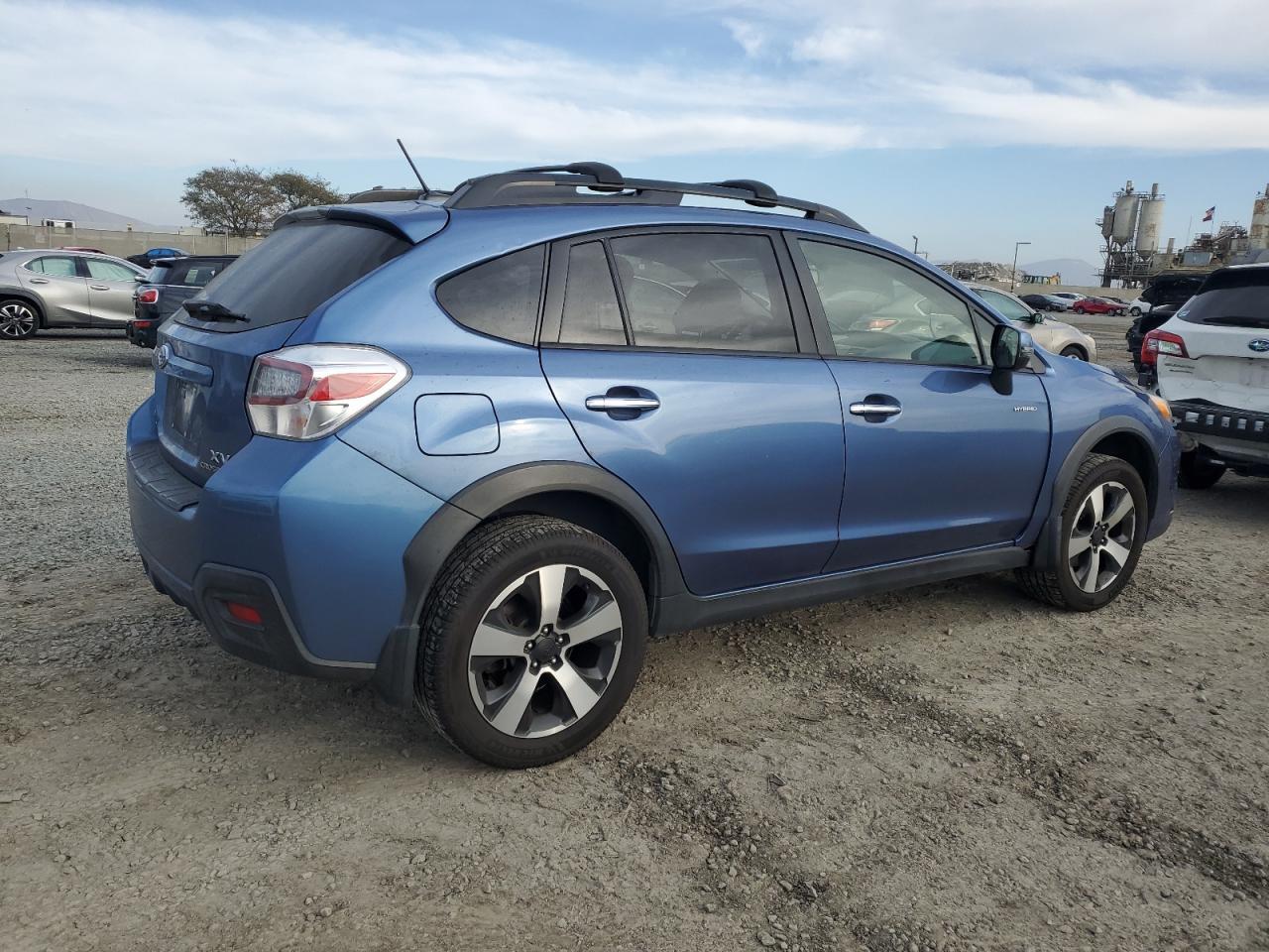 2014 SUBARU XV CROSSTR - Image 3