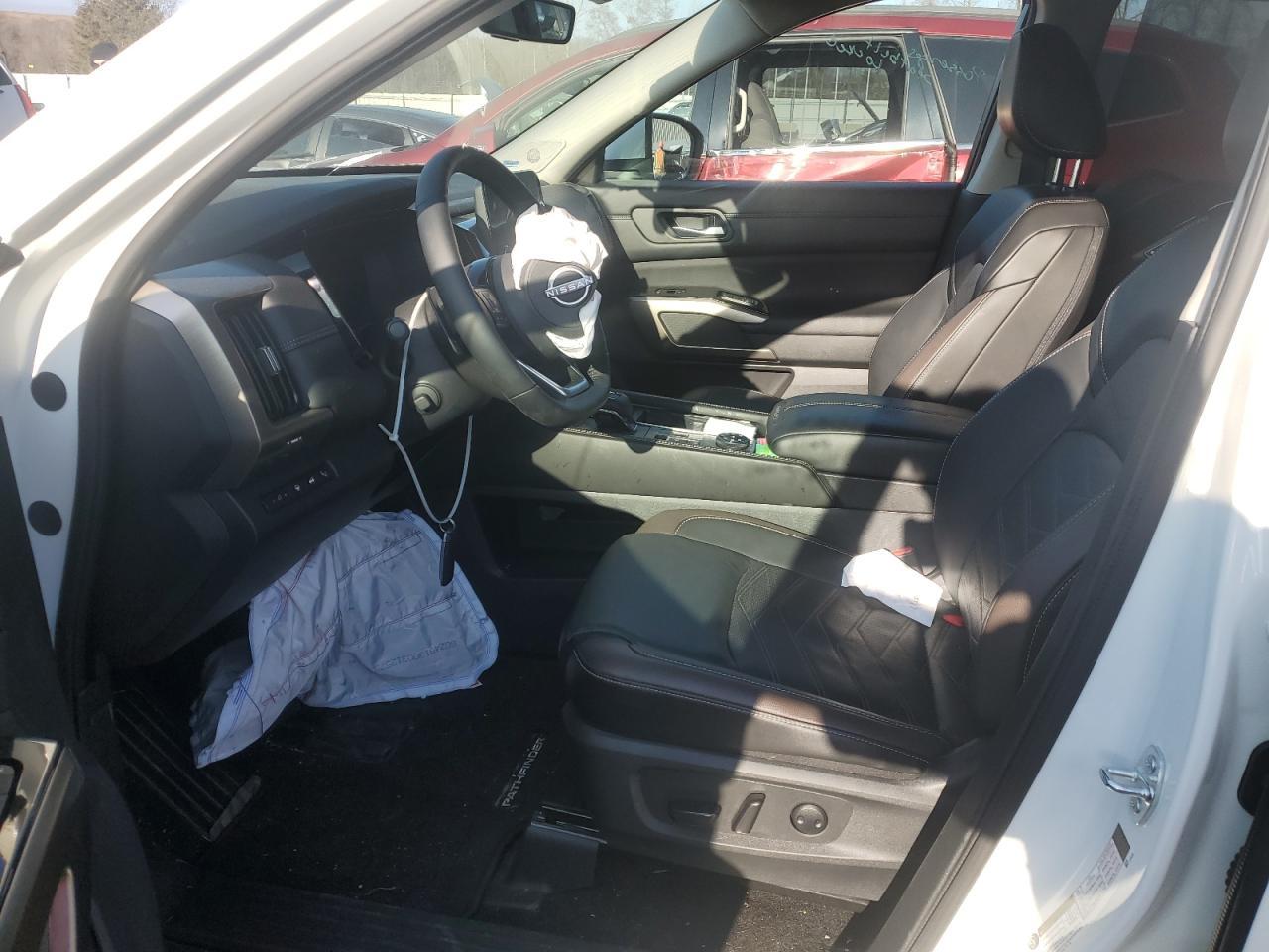 2024 NISSAN PATHFINDER - Фото 7