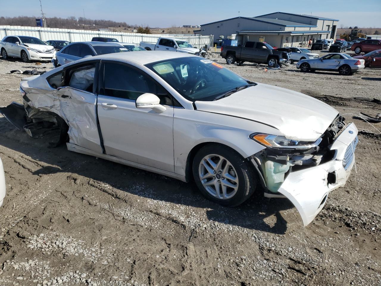 2014 FORD FUSION SE - Фото 4