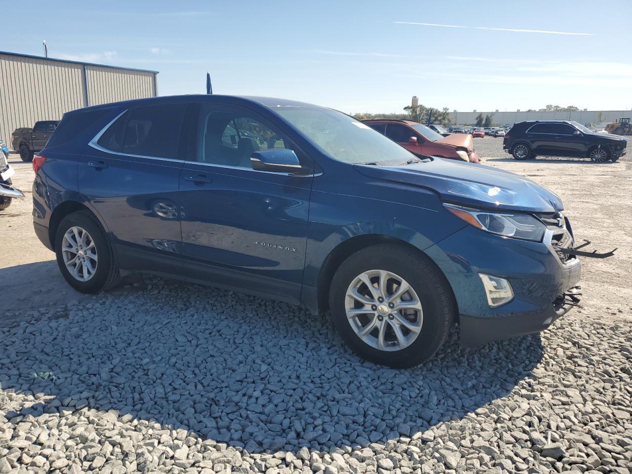 2019 CHEVROLET EQUINOX LT - Image 4