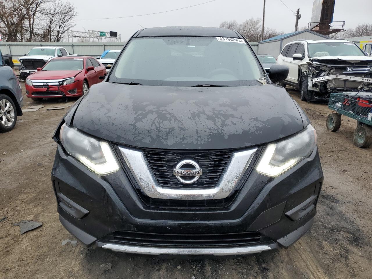 2017 NISSAN ROGUE S - Фото 5