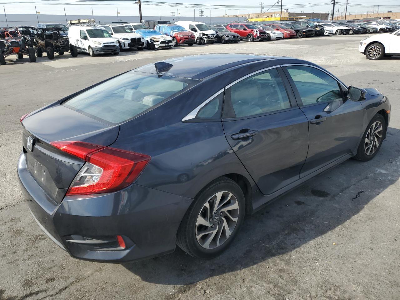 2018 HONDA CIVIC EX - Image 3