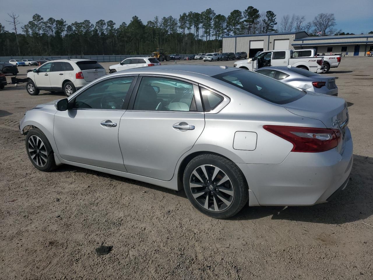2018 NISSAN ALTIMA 2.5 - Фото 2