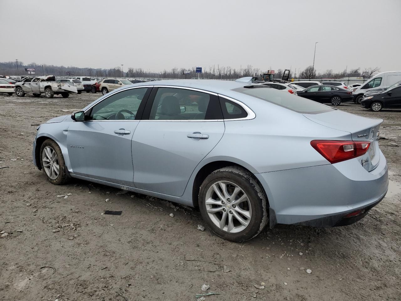 2017 CHEVROLET MALIBU LT - Фото 2