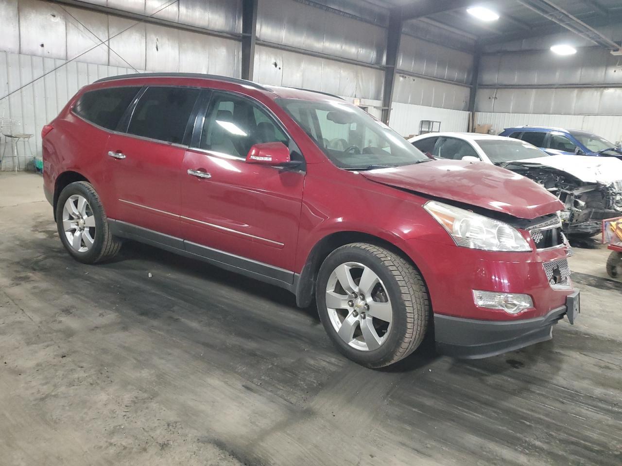 2012 CHEVROLET TRAVERSE L - Image 4