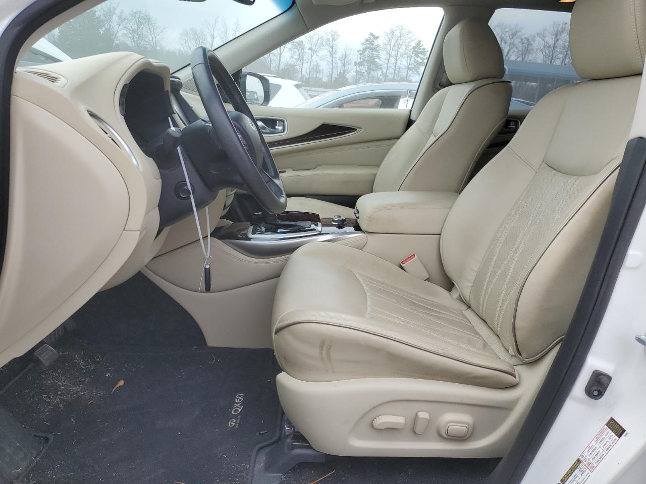 2016 INFINITI QX60 - Image 7