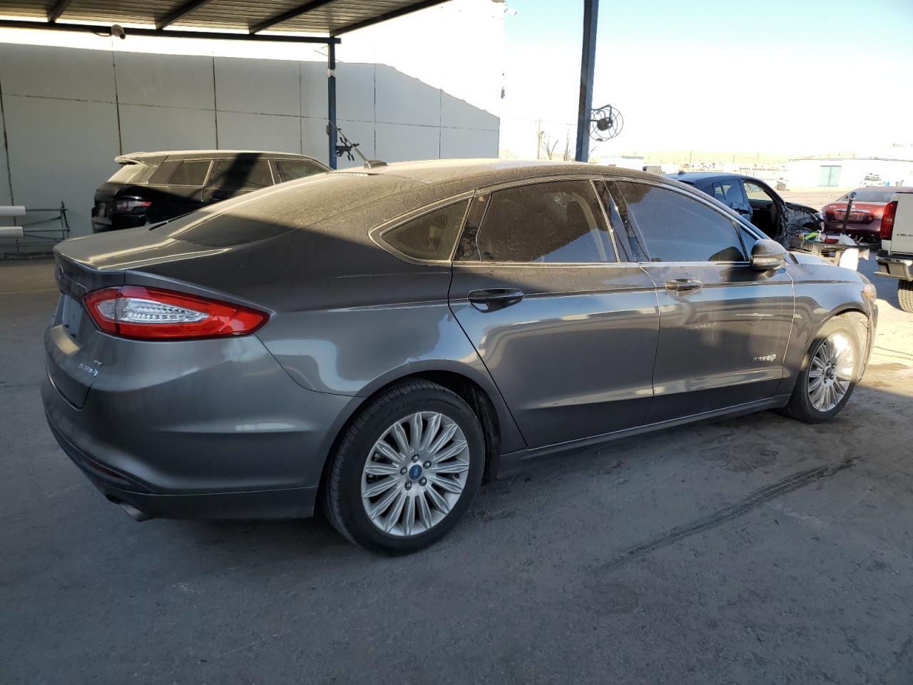 2013 FORD FUSION SE - Image 3