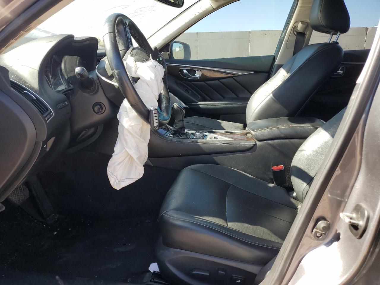 2018 INFINITI Q50 LUXE - Image 7