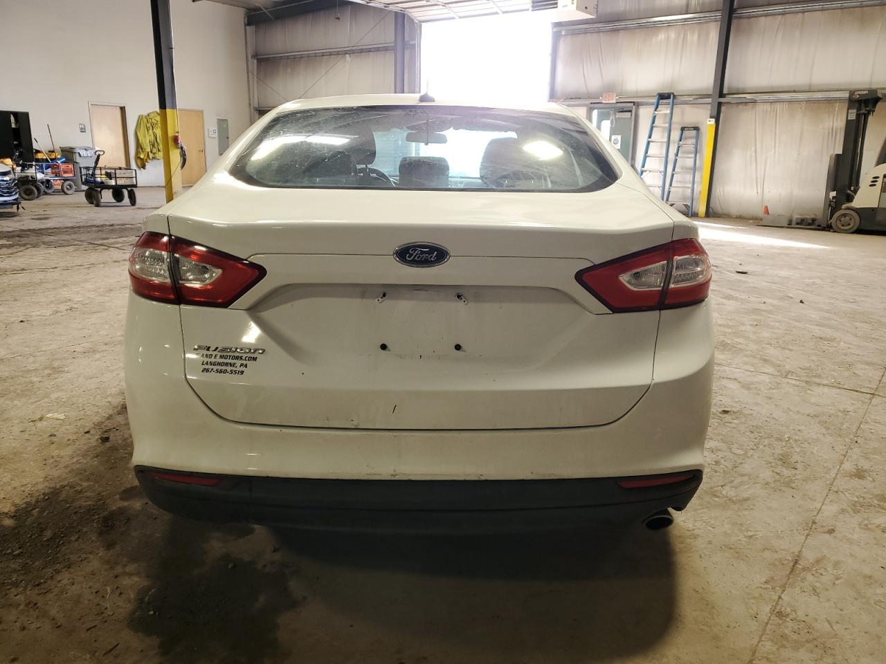 2014 FORD FUSION S - Image 6