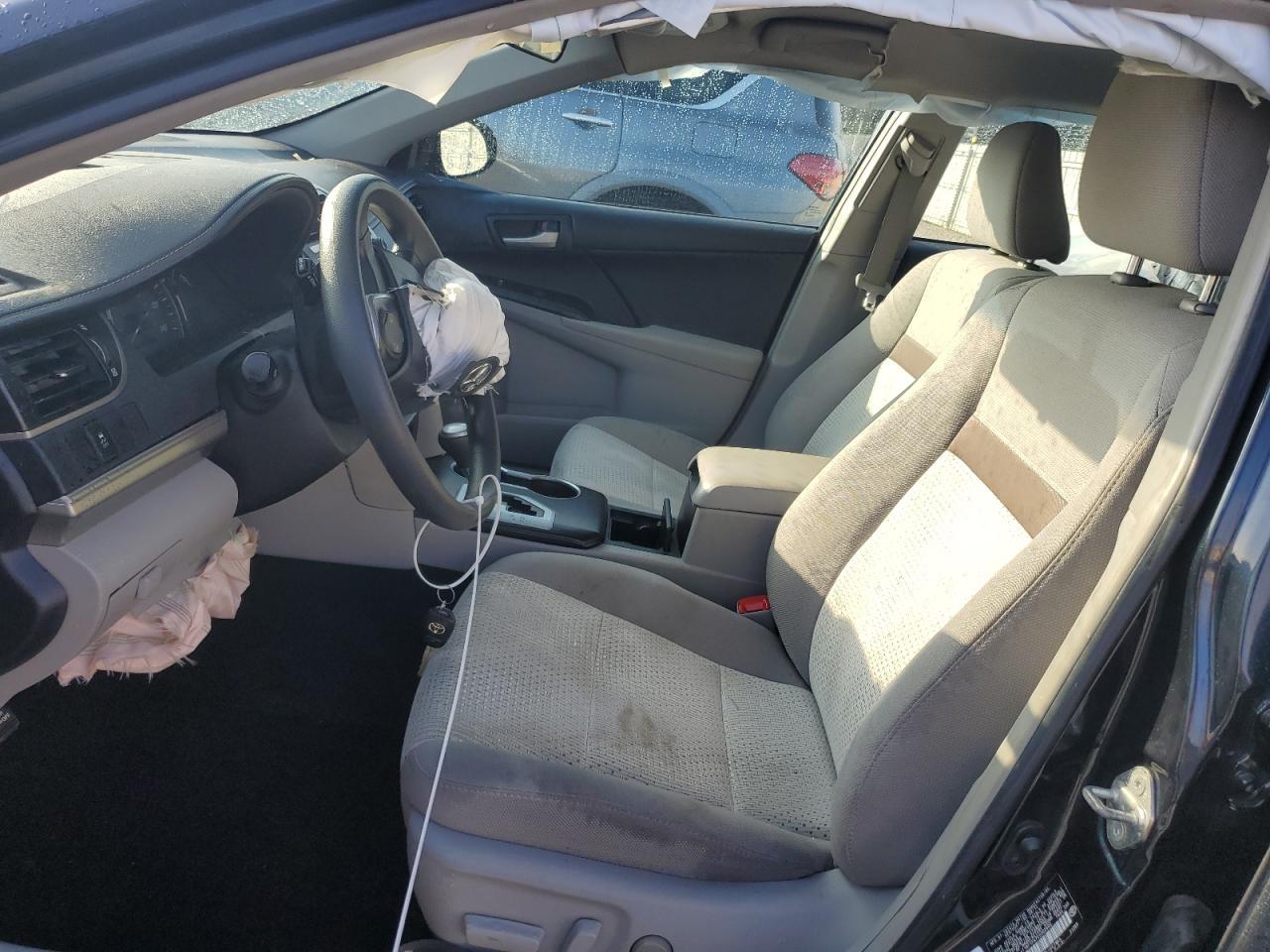 2014 TOYOTA CAMRY L - Фото 7