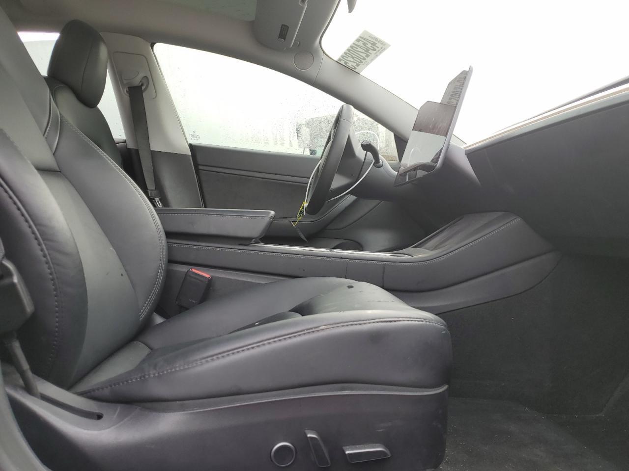 2021 TESLA MODEL 3 - Фото 7
