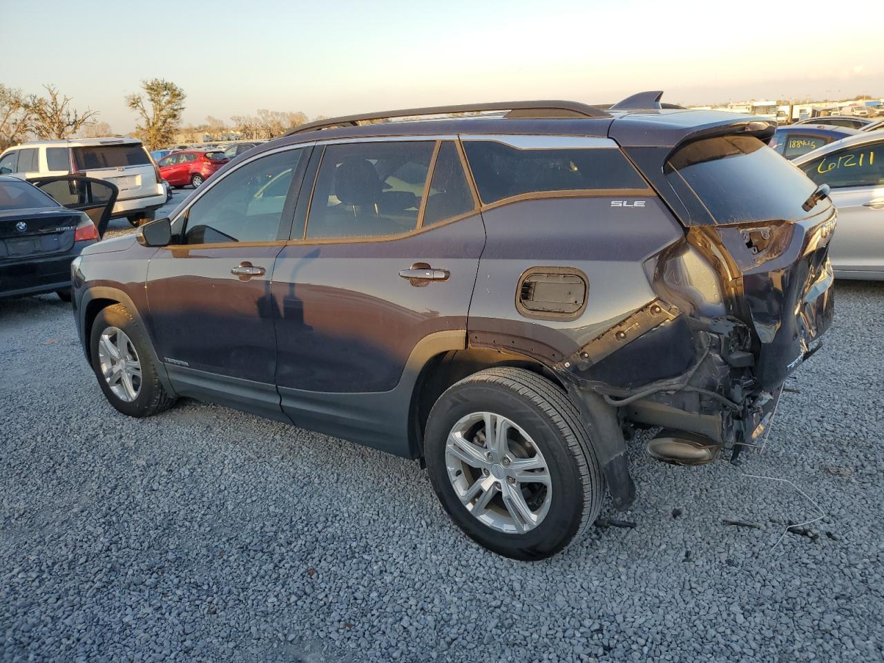 2019 GMC TERRAIN SL - Фото 2