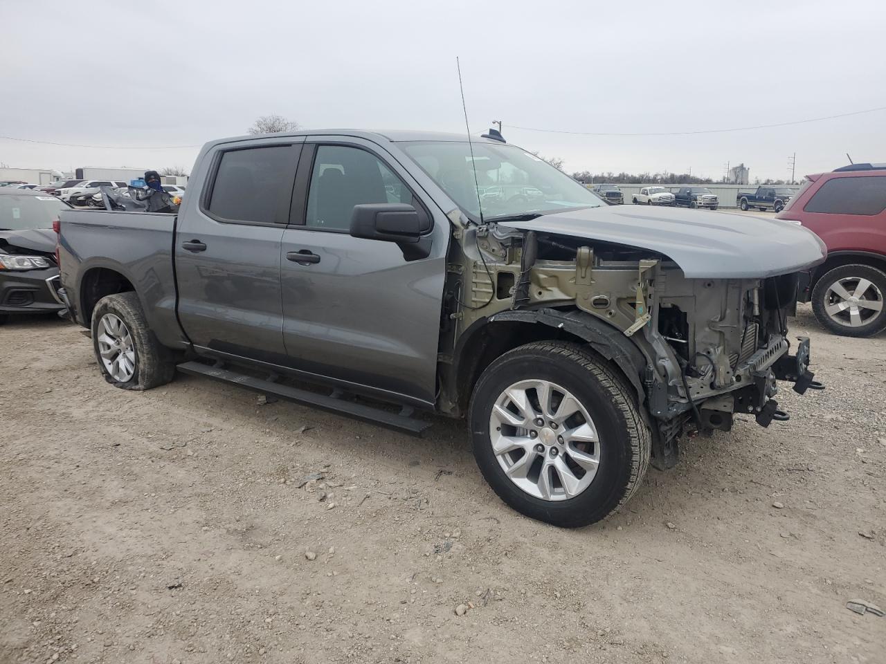 2021 CHEVROLET SILVERADO - Фото 4