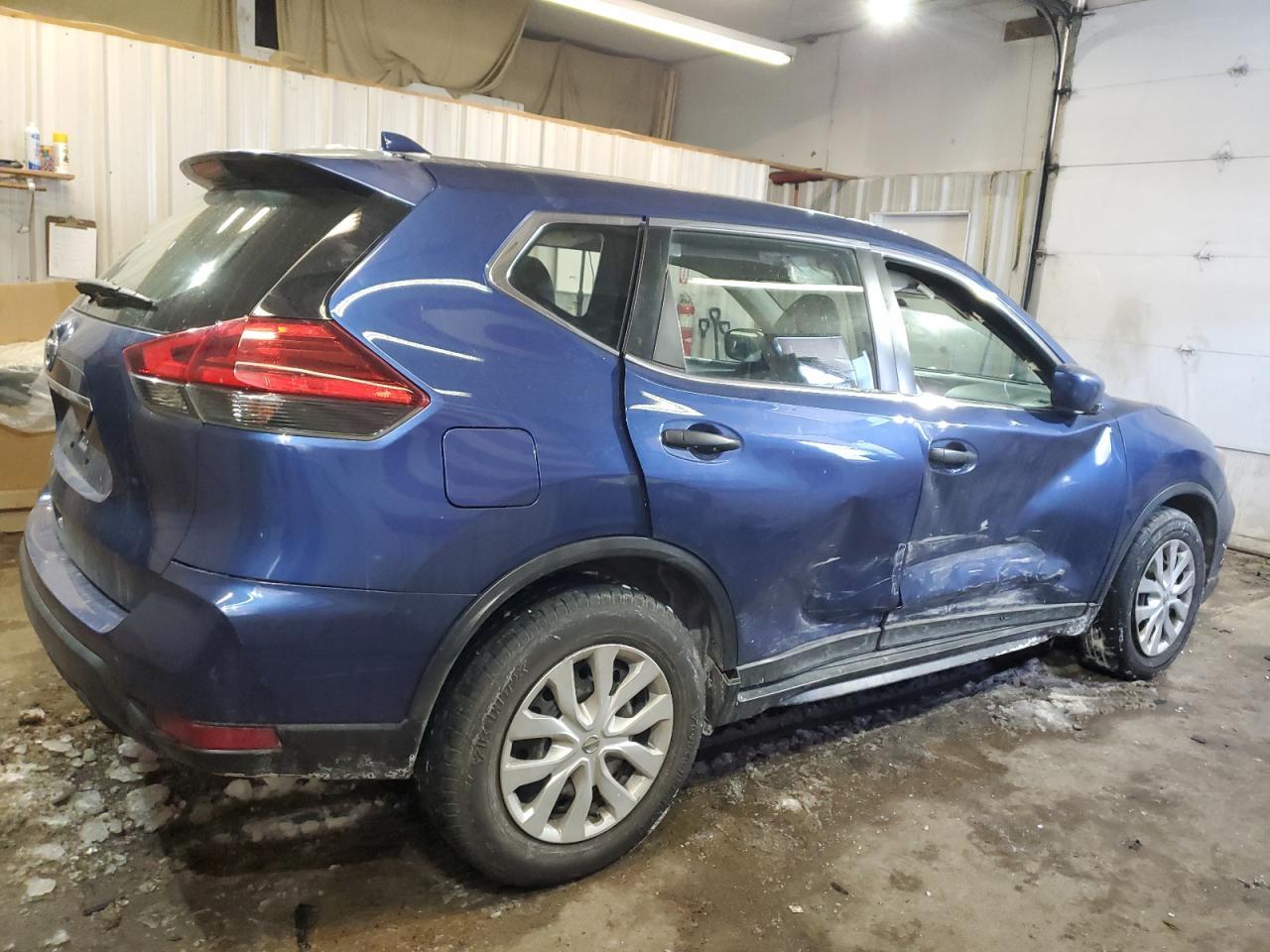 2017 NISSAN ROGUE S - Image 3