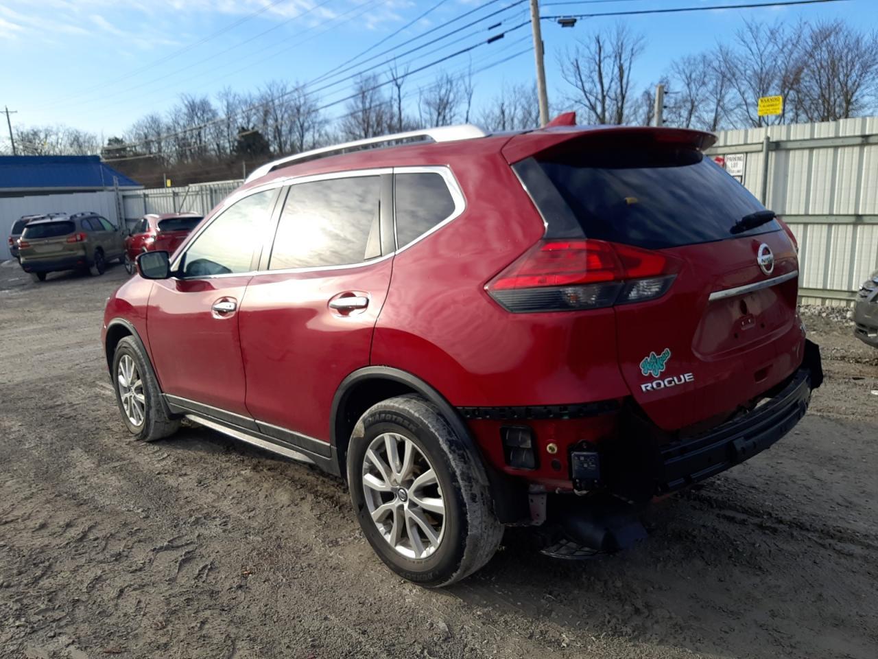 2017 NISSAN ROGUE S - Фото 2