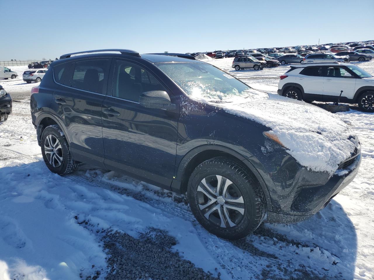 2018 TOYOTA RAV4 LE - Image 4