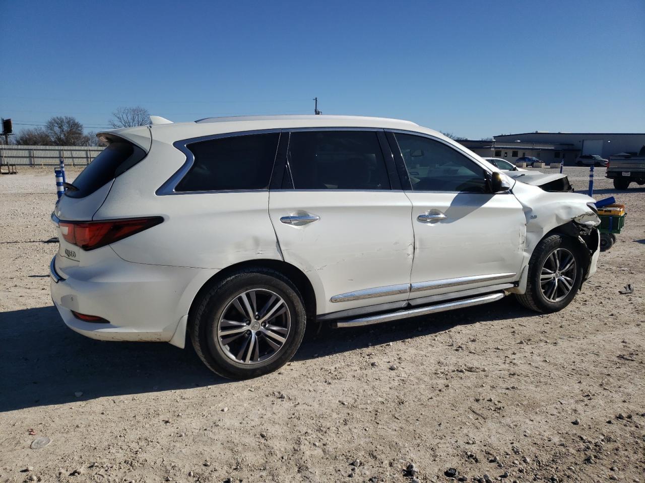 2017 INFINITI QX60 - Image 3