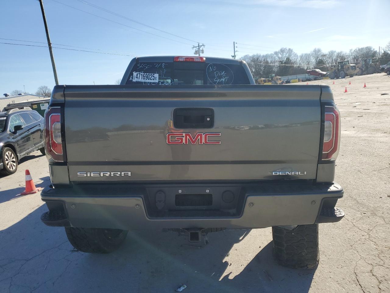 2018 GMC SIERRA K15 - Фото 6