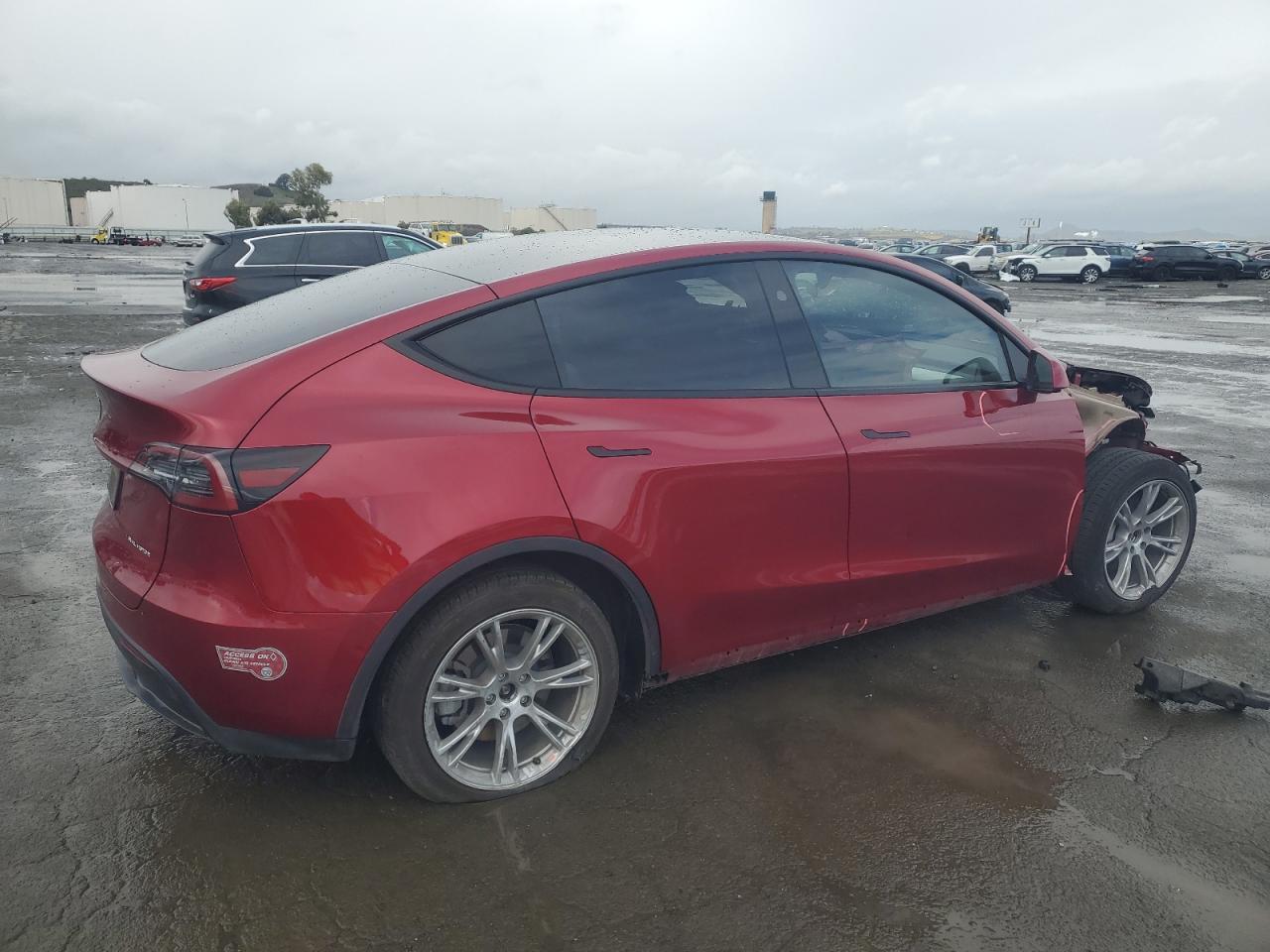 2024 TESLA MODEL Y - Image 3