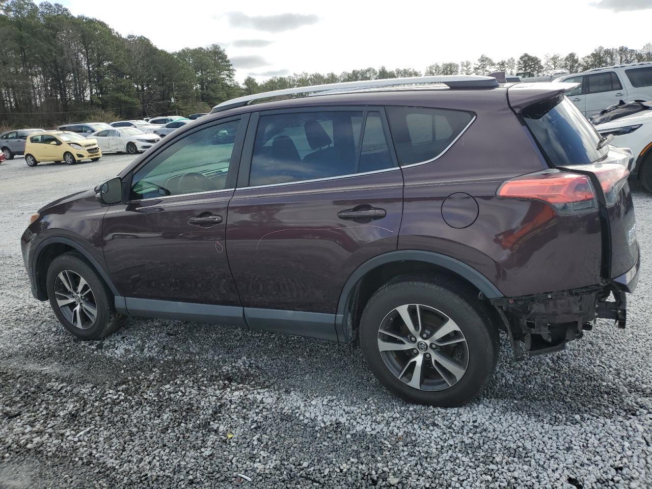 2016 TOYOTA RAV4 XLE - Фото 2
