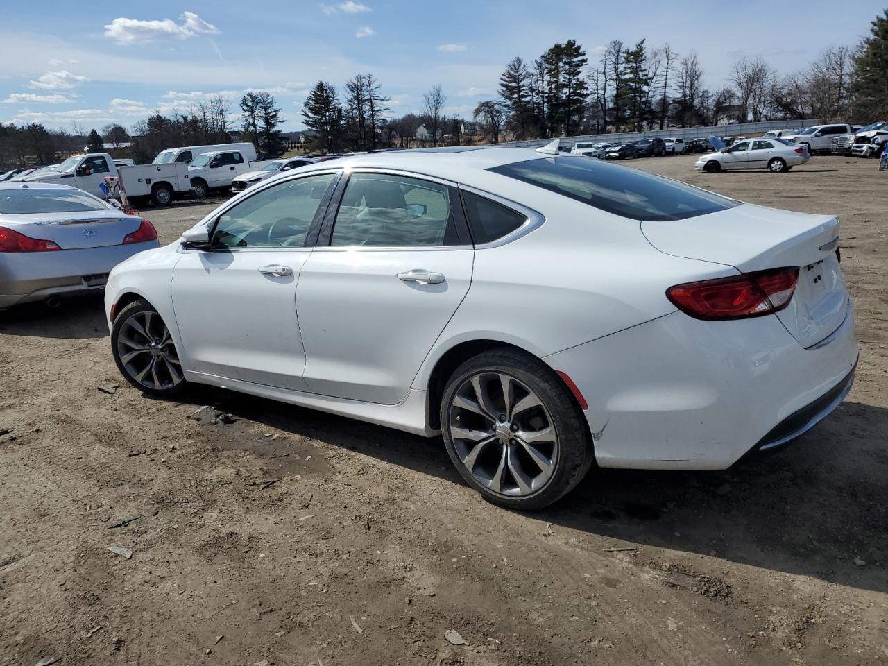 2015 CHRYSLER 200 C - Фото 2