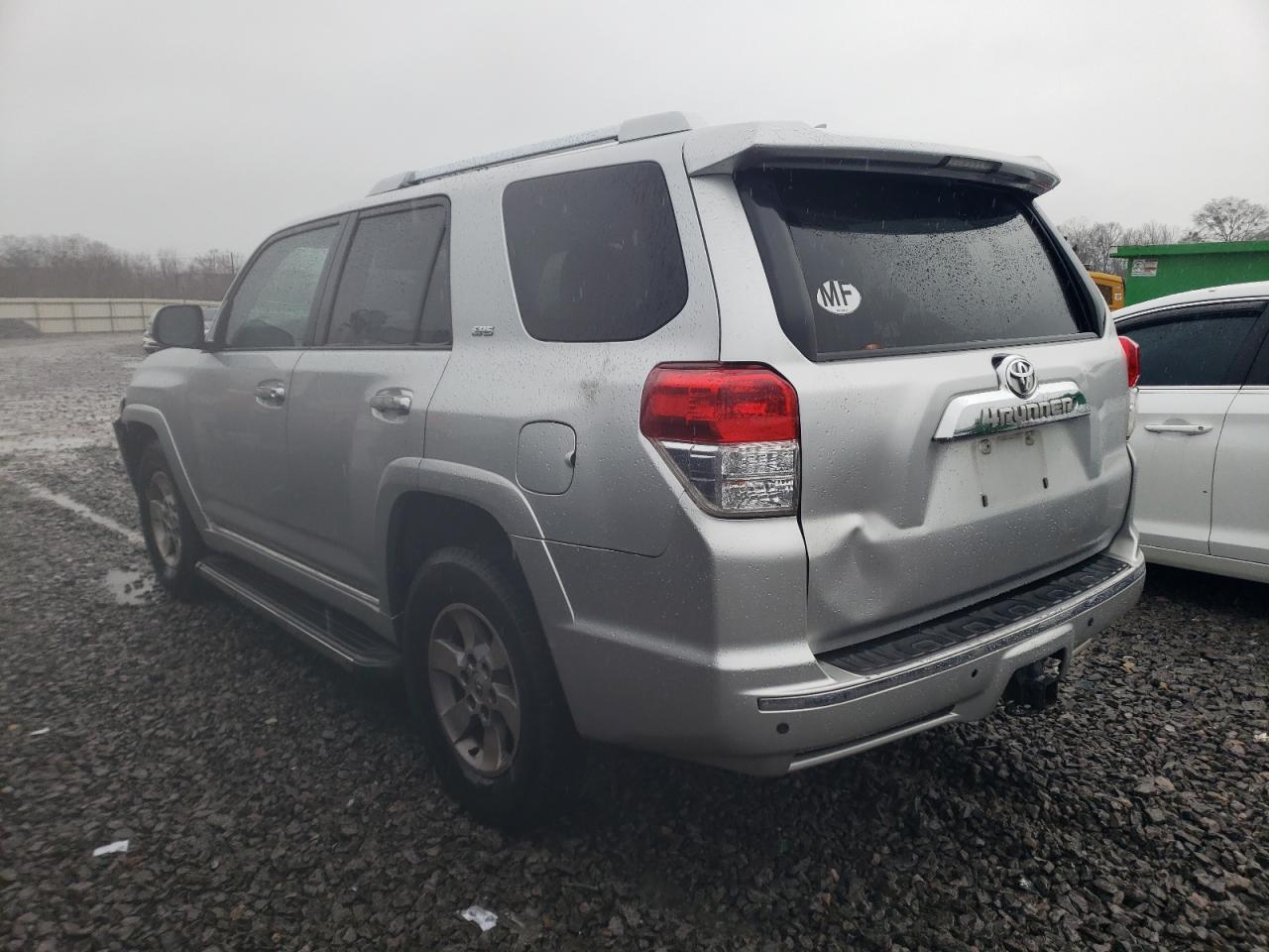 2011 TOYOTA 4RUNNER SR - Image 2