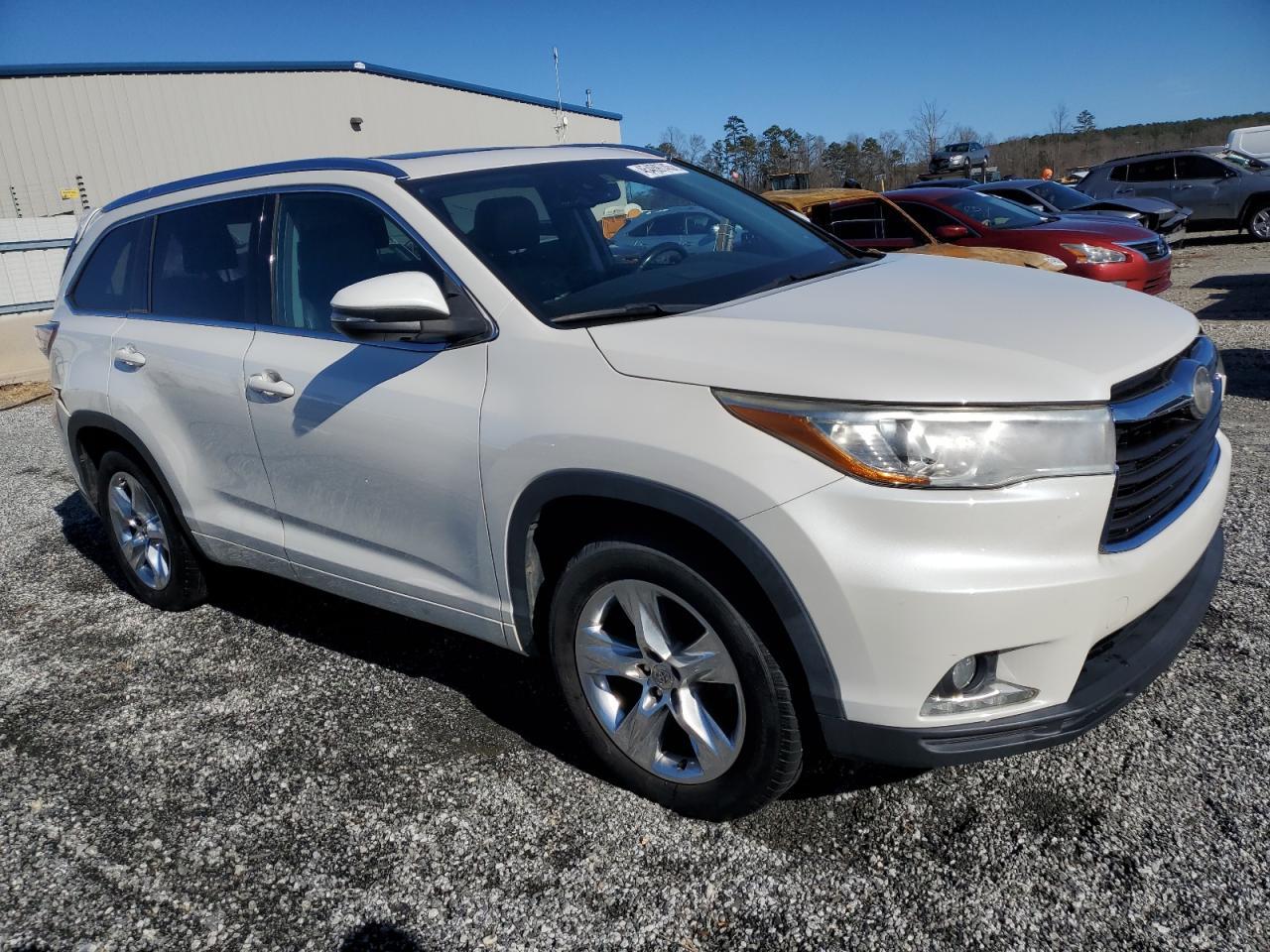 2014 TOYOTA HIGHLANDER - Image 4