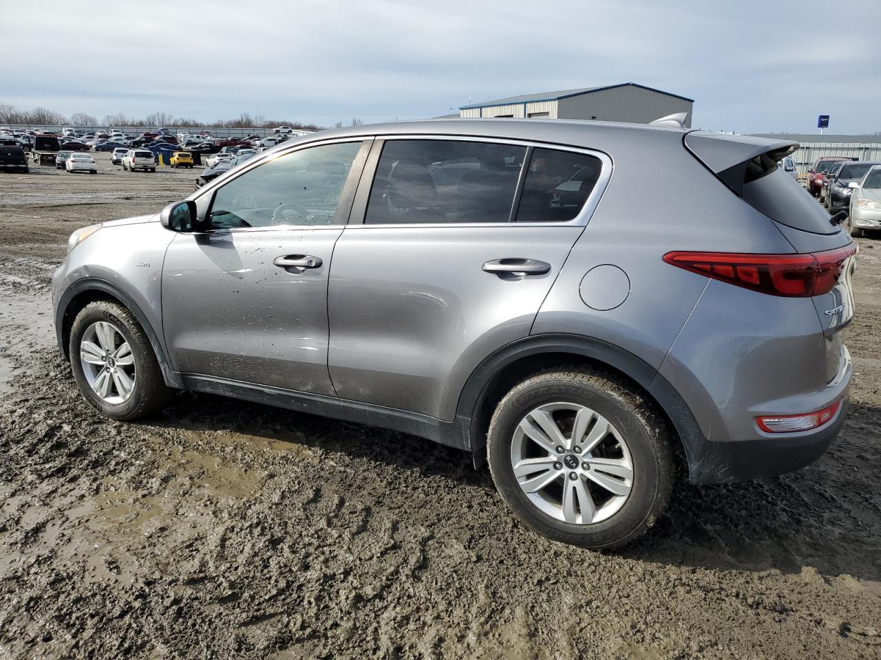 2017 KIA SPORTAGE L - Image 2