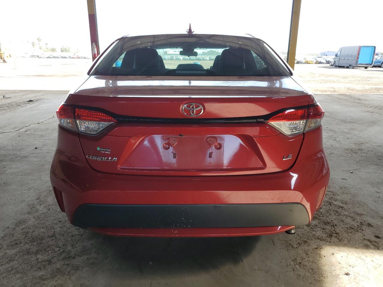 2020 TOYOTA COROLLA LE - Фото 6