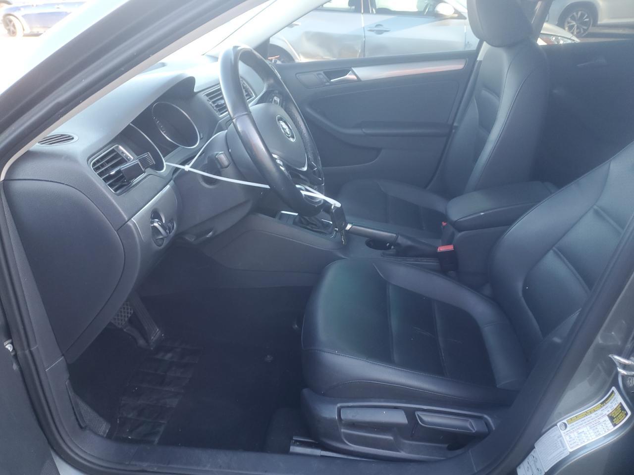 2017 VOLKSWAGEN JETTA SE - Фото 7