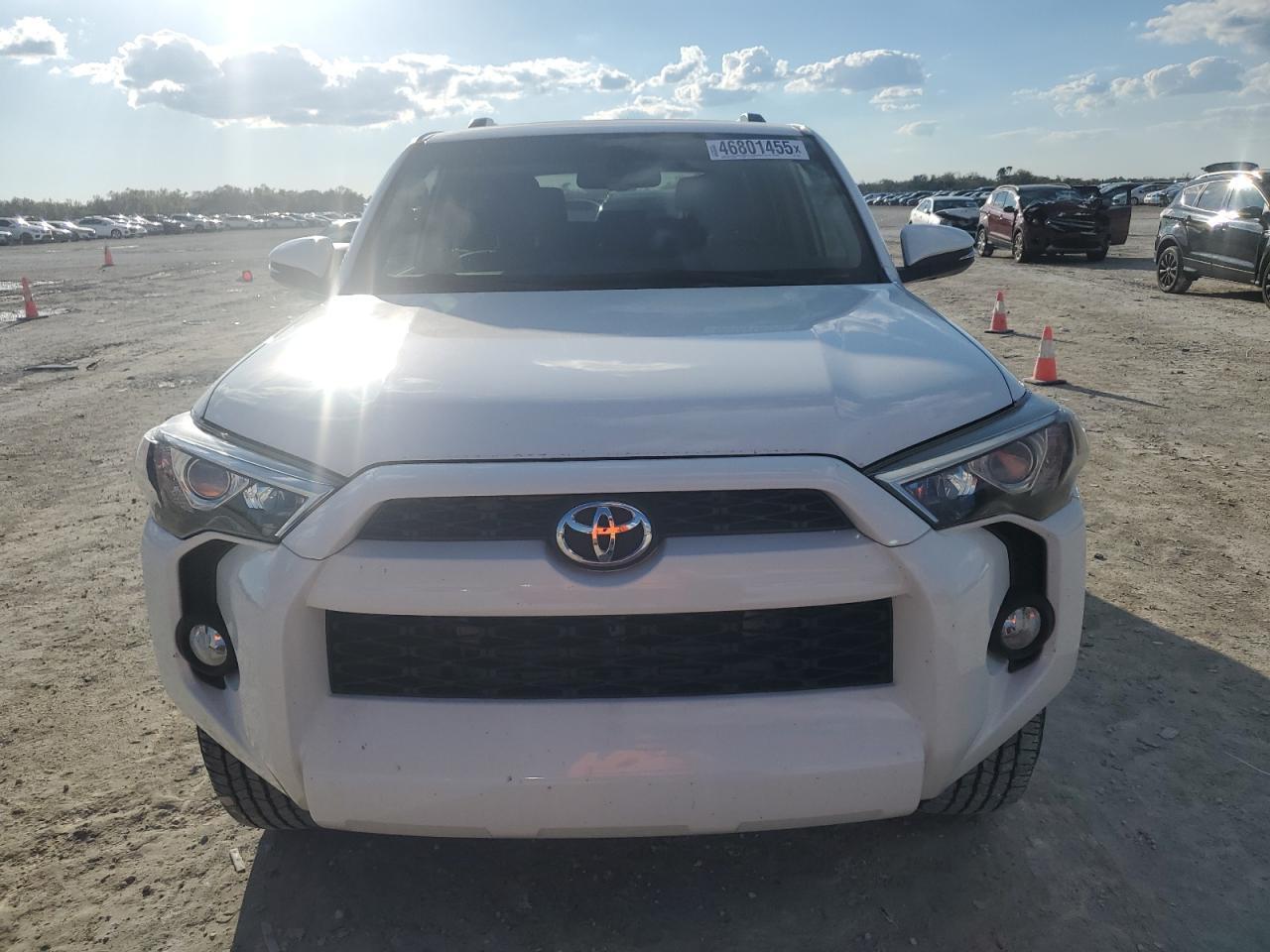2019 TOYOTA 4RUNNER SR - Image 5
