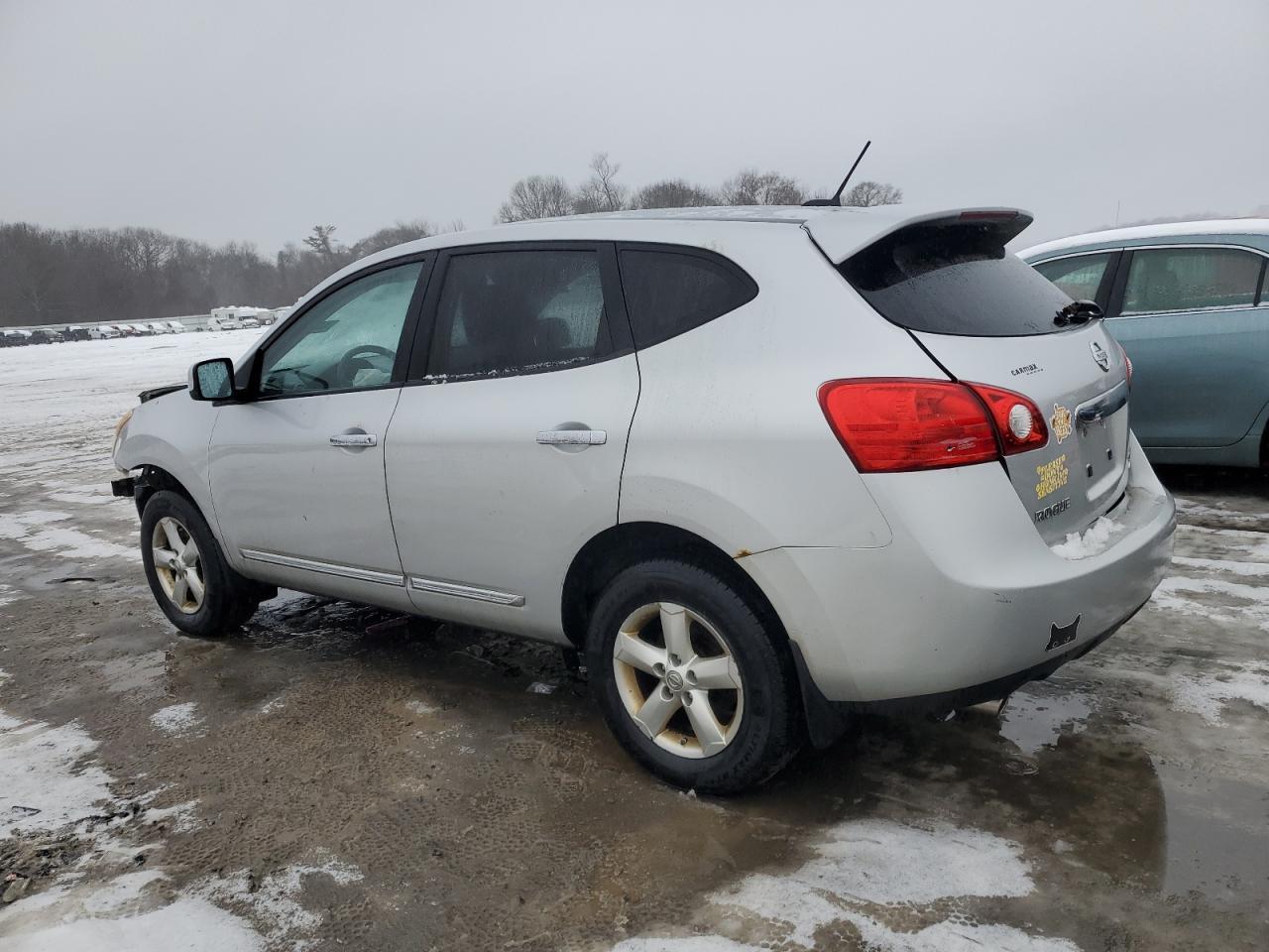 2013 NISSAN ROGUE S - Image 2