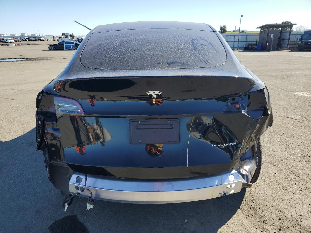 2023 TESLA MODEL Y - Image 6
