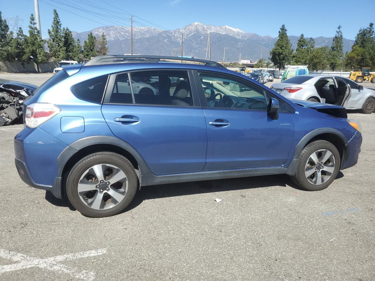 2014 SUBARU XV CROSSTR - Image 3