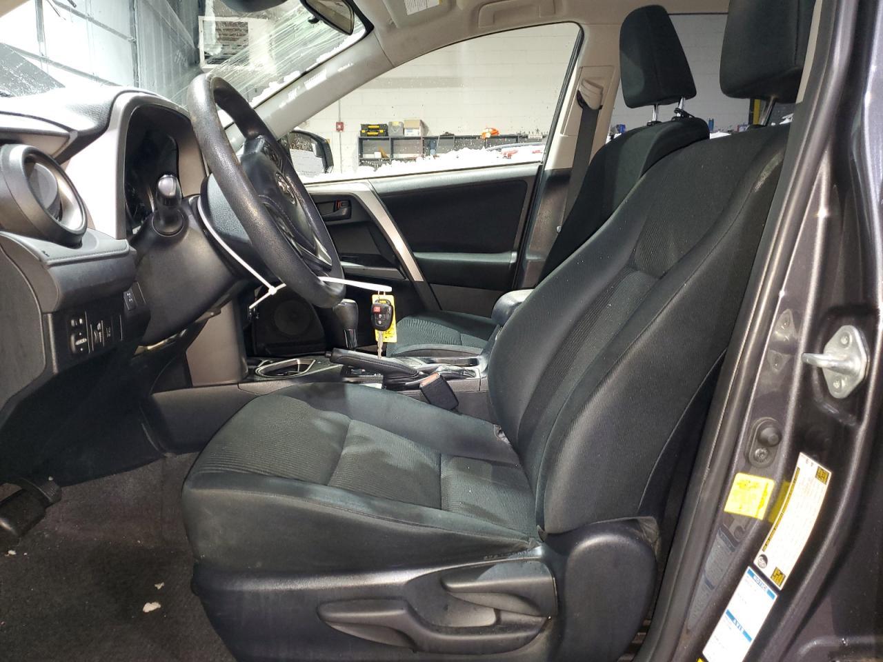 2018 TOYOTA RAV4 LE - Image 7