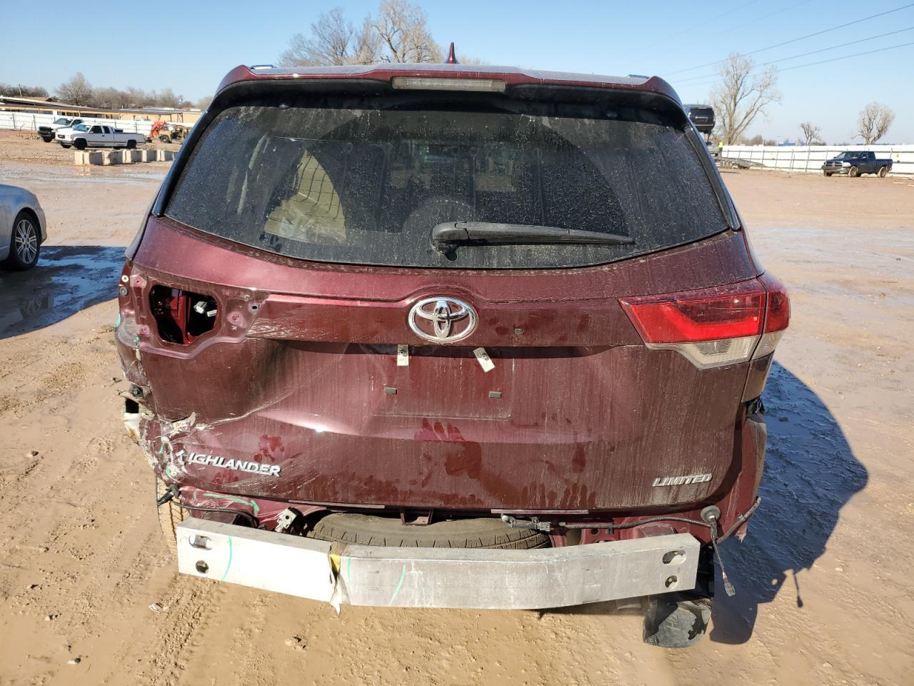 2018 TOYOTA HIGHLANDER - Image 6