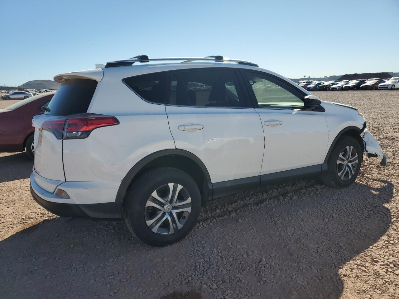 2016 TOYOTA RAV4 LE - Фото 3