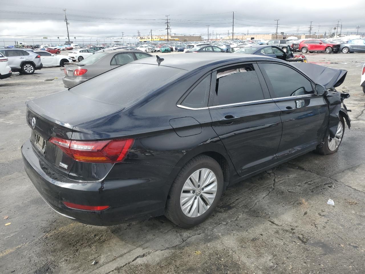 2019 VOLKSWAGEN JETTA S - Фото 3