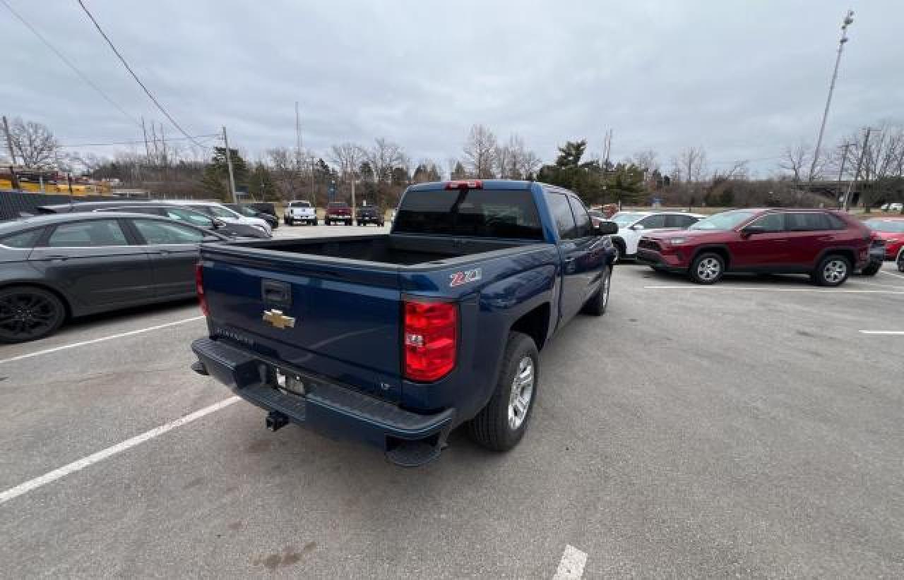 2017 CHEVROLET SILVERADO - Image 4