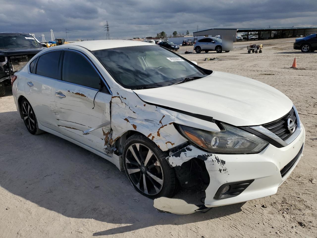 2018 NISSAN ALTIMA 2.5 - Image 4