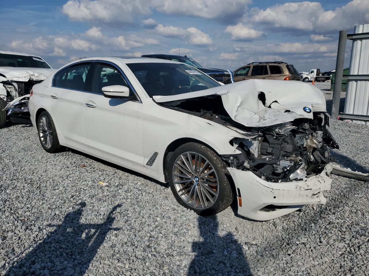 2018 BMW 530 XI - Image 4