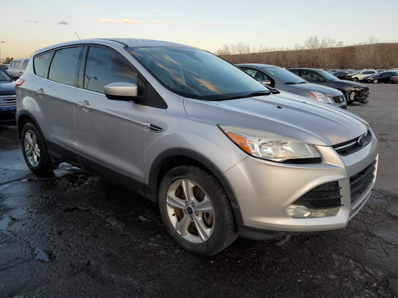 2014 FORD ESCAPE SE - Image 4