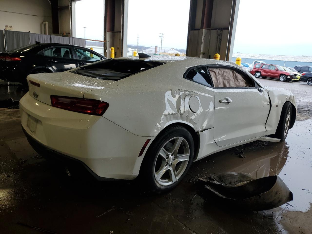 2018 CHEVROLET CAMARO LT - Фото 3