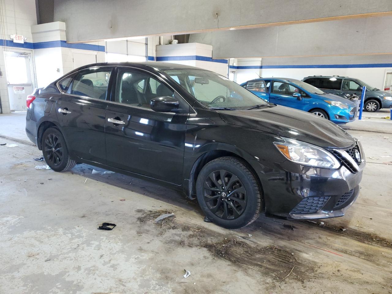 2018 NISSAN SENTRA S - Фото 4