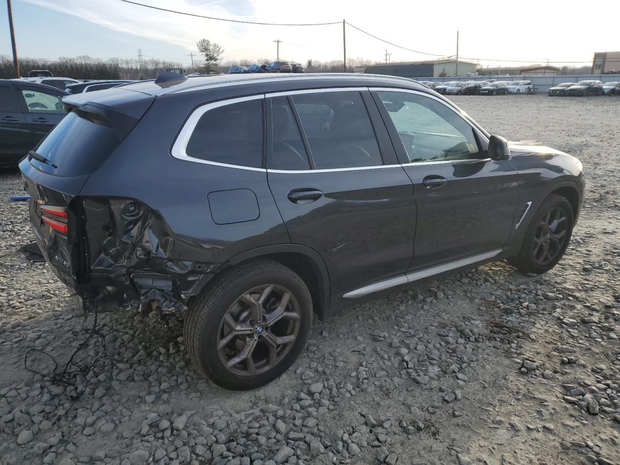 2023 BMW X3 XDRIVE3 - Фото 3