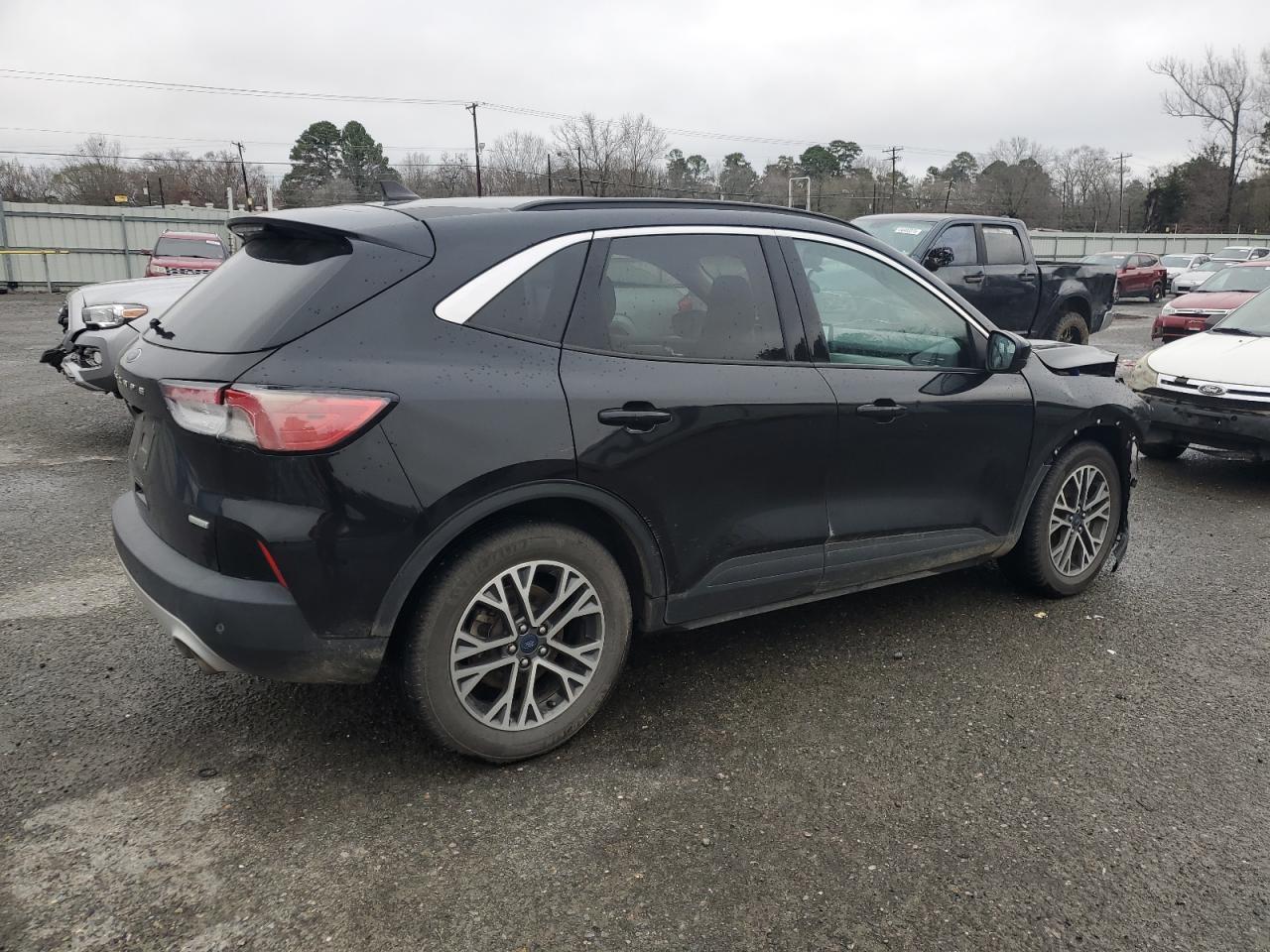 2020 FORD ESCAPE SEL - Фото 3