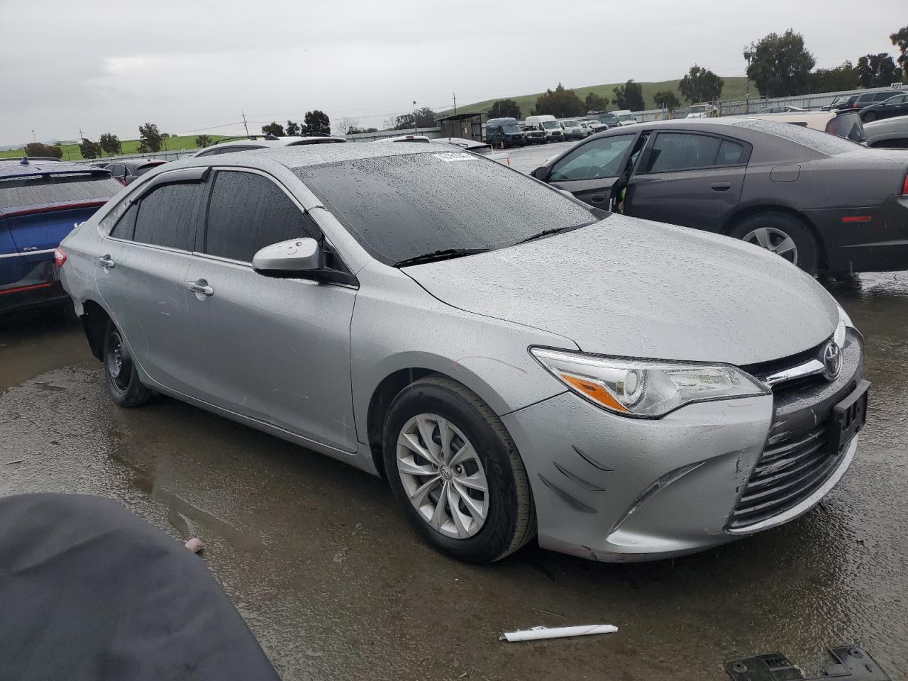2016 TOYOTA CAMRY LE - Image 4