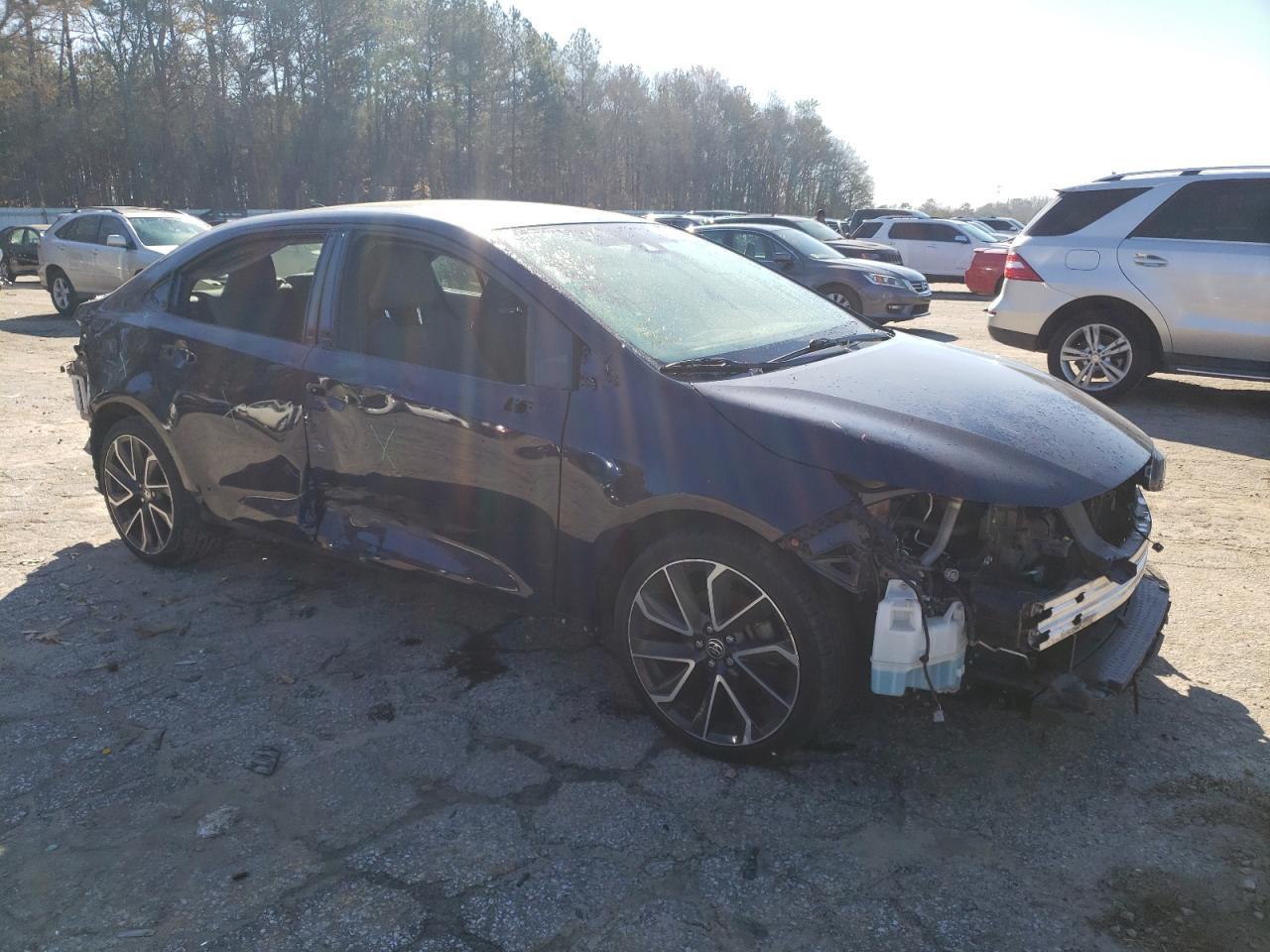 2020 TOYOTA COROLLA SE - Фото 4