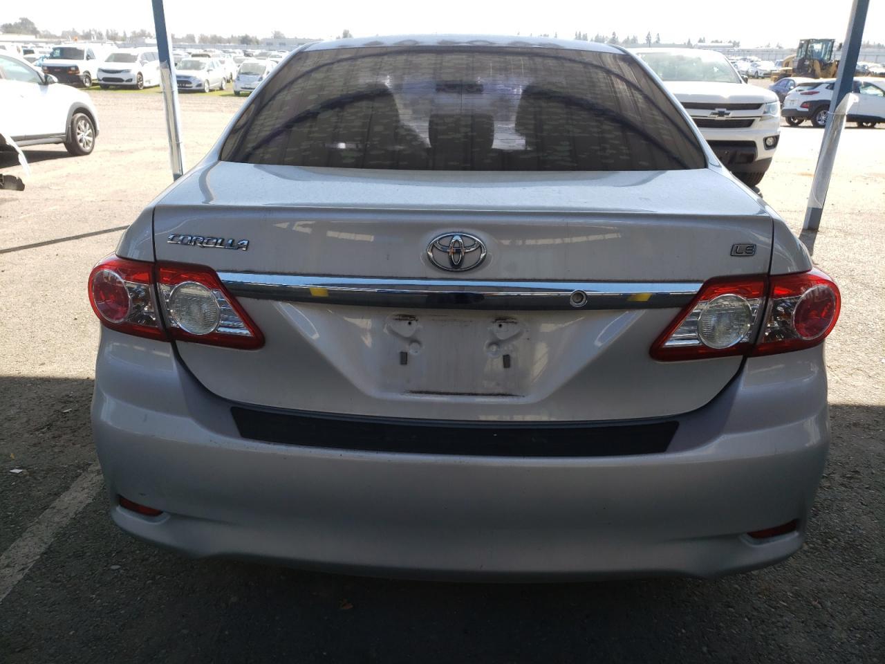2013 TOYOTA COROLLA BA - Image 6