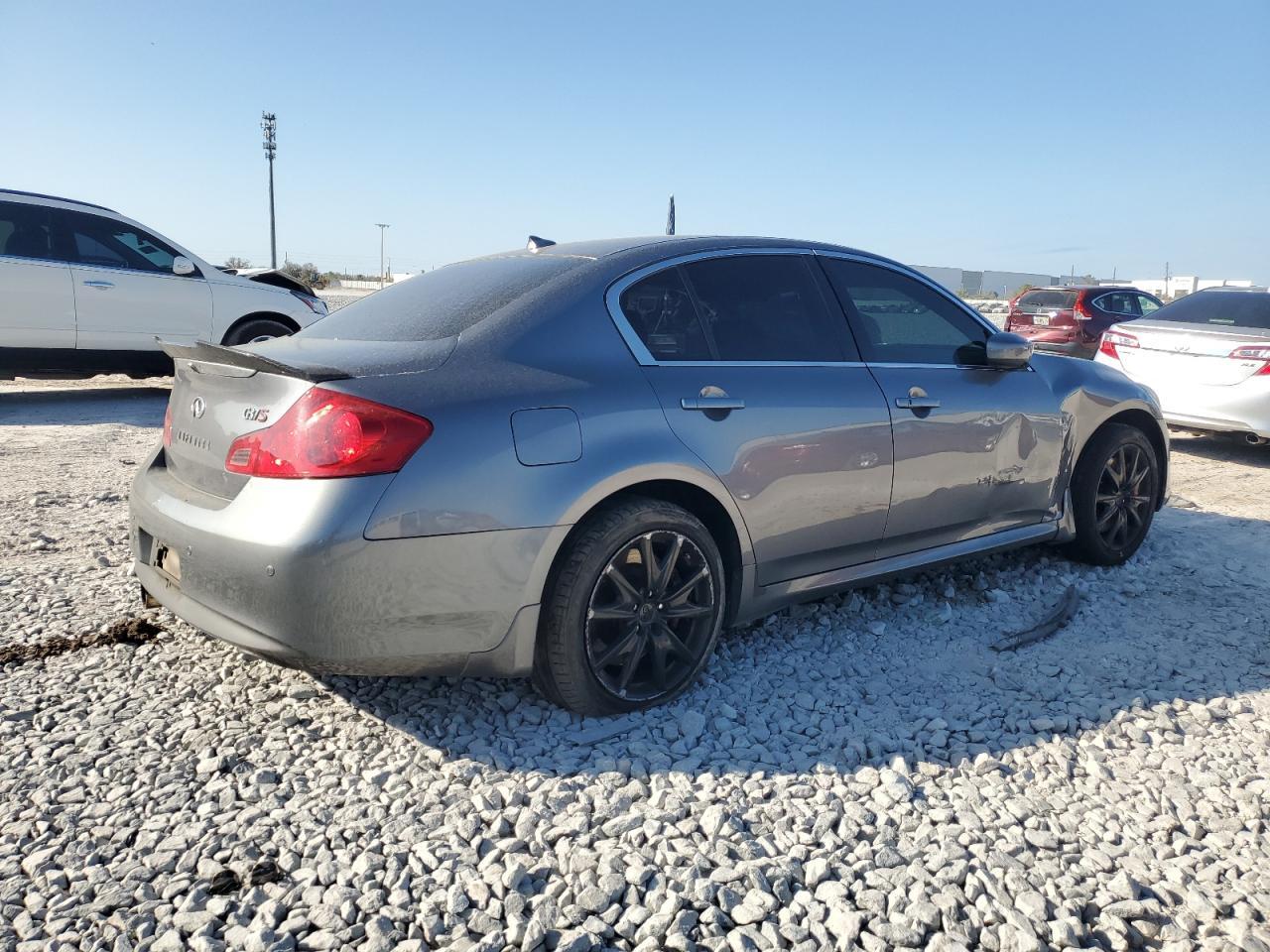 2012 INFINITI G37 BASE - Image 3